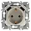 Эра Розетка 2P+E 16A-250В, штор. с 2xUSB 5В-3А Б0047870