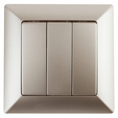 Фотография товара 'Эра Выключатель Intro Solo 4-106-04 трехклавишный 10А-250В, IP20, СУ, шампань Б0053604'
