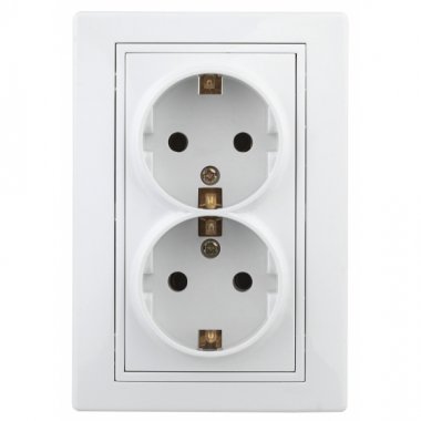Фотография товара 'Эра Розетка 2X2P+E Schuko со шторками, 16А-250В, IP20, СУ, Plano, белый (10/100/1200) Б0035339'