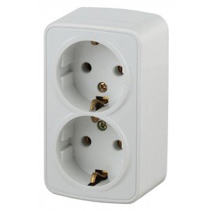 Фотография товара 'Эра Розетка Intro Polo 3-204-01 двойная с заземлением 2х2P+E Schuko, 16A-250В, IP20, ОУ, Polo, белый Б0053573'