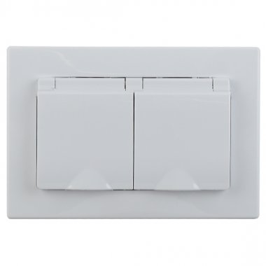 Фотография товара 'Эра Розетка Intro Plano 1-210-01 2х2P+E Schuko с крышкой шторками, 16А-250В, СУ, IP44, Plano, белый Б0048034'