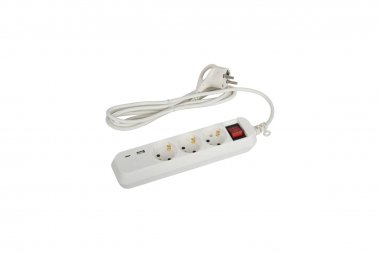 Фотография товара 'Эра Б0052897 Удлинитель электрический UB-3es-1,5m-USB'