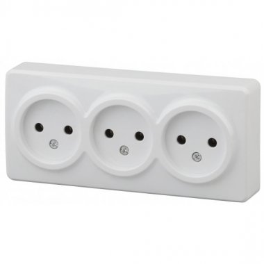 Фотография товара 'Эра Розетка 3х2P, 16АХ-250В, ОУ, Эра Эксперт, белый Б0020697'