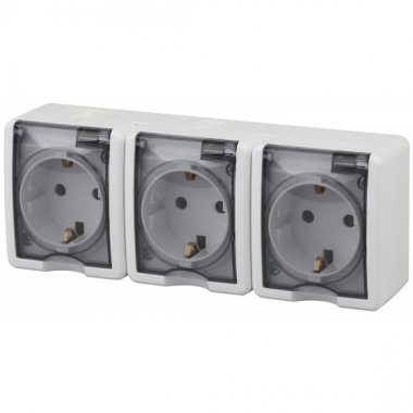 Фотография товара 'Эра Розетка 3х2P+E IP54, шторки, 16АХ-250В, ОУ, Эра Эксперт, белый Б0020722'