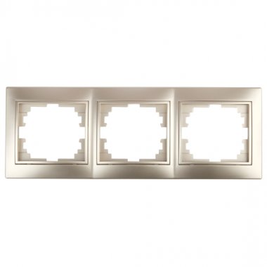 Фотография товара 'Эра Рамка для розеток и выключателей Intro Plano 1-503-04 на 3 поста горизонтальная, СУ, шампань Б0030099'