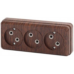 Фотография товара 'Эра Розетка 3х2P, 16А-250В, IP20, ОУ, Quadro, венге Б0036143'