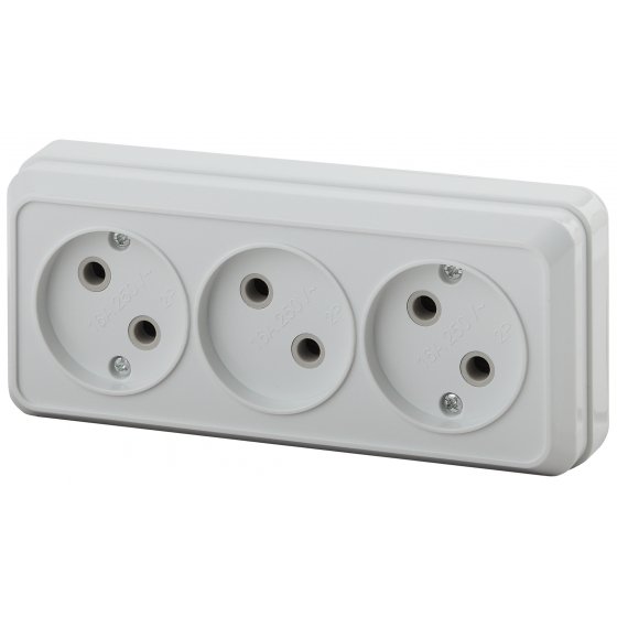 Фотография товара 'Эра Розетка Intro Quadro 2-205-01 без заземления трехместная 3х2P, 16А-250В, IP20, ОУ, белый Б0053809'
