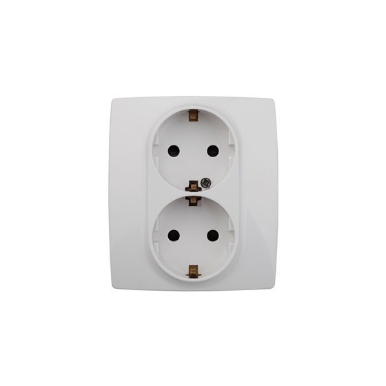 Фотография товара 'Эра Розетка 2X2P+E Schuko со шторками, 16АХ-250В, Эра12, белый Б0014699'