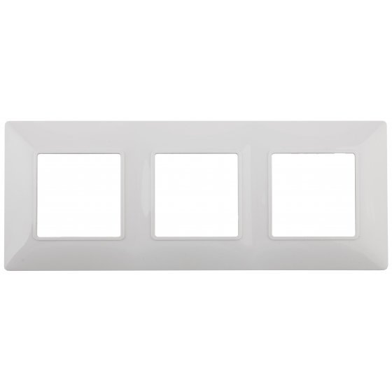 Фотография товара 'Эра Рамка на 3 поста, Эра Elegance, белый Б0034393'