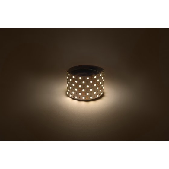 Фотография товара 'Эра Светодиодная лента LS5050 -14,4-60-12-3000K-IP20-1 year-5m теплый белый 5м Б0059909'